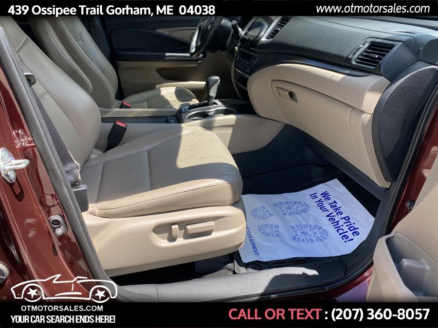 Used Honda Ridgeline RTL-T 4x4 Crew Cab 5.3'' Bed 2017 | Ossipee Trail Motor Sales. Gorham, Maine Used Honda Ridgeline RTL-T 4x4 Crew Cab 5.3'' Bed 2017 | Ossipee Trail Motor Sales. Gorham, Maine