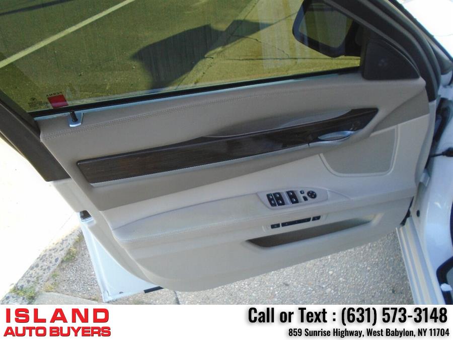 Used BMW 7 Series 750Li xDrive AWD 4dr Sedan 2012 | Island Auto Buyers. West Babylon, New York Used BMW 7 Series 750Li xDrive AWD 4dr Sedan 2012 | Island Auto Buyers. West Babylon, New York