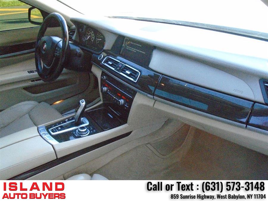 Used BMW 7 Series 750Li xDrive AWD 4dr Sedan 2012 | Island Auto Buyers. West Babylon, New York Used BMW 7 Series 750Li xDrive AWD 4dr Sedan 2012 | Island Auto Buyers. West Babylon, New York