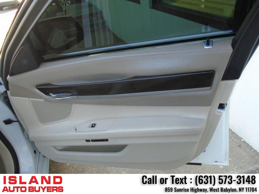 Used BMW 7 Series 750Li xDrive AWD 4dr Sedan 2012 | Island Auto Buyers. West Babylon, New York Used BMW 7 Series 750Li xDrive AWD 4dr Sedan 2012 | Island Auto Buyers. West Babylon, New York