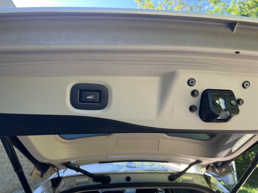 Used Nissan Rogue AWD SV 2017 | TJ Motors. New London, Connecticut Used Nissan Rogue AWD SV 2017 | TJ Motors. New London, Connecticut