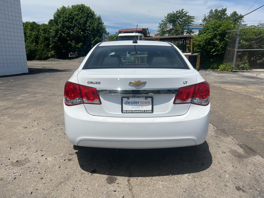 Used Chevrolet Cruze Limited 4dr Sdn Auto LT w/1LT 2016 | Dealertown Auto Wholesalers. Milford, Connecticut Used Chevrolet Cruze Limited 4dr Sdn Auto LT w/1LT 2016 | Dealertown Auto Wholesalers. Milford, Connecticut