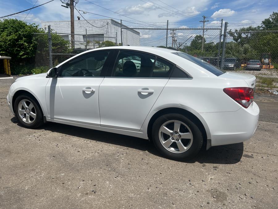 Used Chevrolet Cruze Limited 4dr Sdn Auto LT w/1LT 2016 | Dealertown Auto Wholesalers. Milford, Connecticut Used Chevrolet Cruze Limited 4dr Sdn Auto LT w/1LT 2016 | Dealertown Auto Wholesalers. Milford, Connecticut