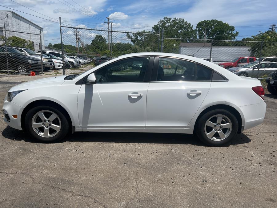 Used Chevrolet Cruze Limited 4dr Sdn Auto LT w/1LT 2016 | Dealertown Auto Wholesalers. Milford, Connecticut Used Chevrolet Cruze Limited 4dr Sdn Auto LT w/1LT 2016 | Dealertown Auto Wholesalers. Milford, Connecticut