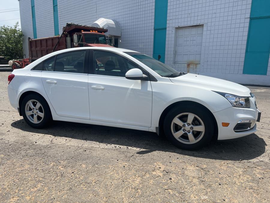 Used Chevrolet Cruze Limited 4dr Sdn Auto LT w/1LT 2016 | Dealertown Auto Wholesalers. Milford, Connecticut Used Chevrolet Cruze Limited 4dr Sdn Auto LT w/1LT 2016 | Dealertown Auto Wholesalers. Milford, Connecticut