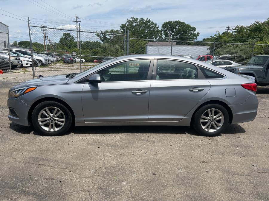 Used Hyundai Sonata 4dr Sdn 2.4L PZEV 2016 | Dealertown Auto Wholesalers. Milford, Connecticut Used Hyundai Sonata 4dr Sdn 2.4L PZEV 2016 | Dealertown Auto Wholesalers. Milford, Connecticut