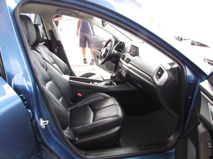 Used Mazda Mazda3 4-Door Touring Auto 2017 | VIP Auto Enterprise, Inc. Orlando, Florida Used Mazda Mazda3 4-Door Touring Auto 2017 | VIP Auto Enterprise, Inc. Orlando, Florida