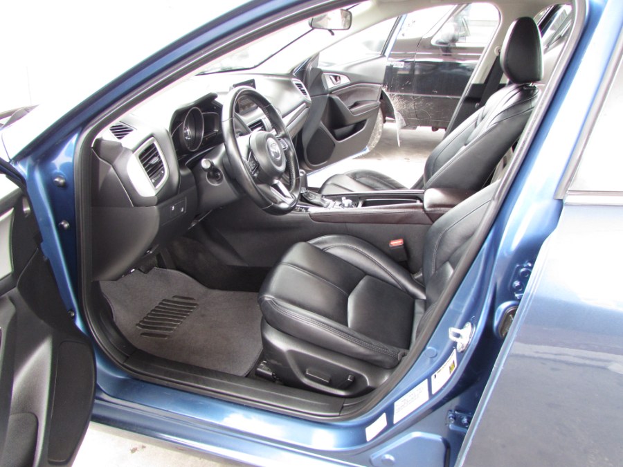 Used Mazda Mazda3 4-Door Touring Auto 2017 | VIP Auto Enterprise, Inc. Orlando, Florida Used Mazda Mazda3 4-Door Touring Auto 2017 | VIP Auto Enterprise, Inc. Orlando, Florida