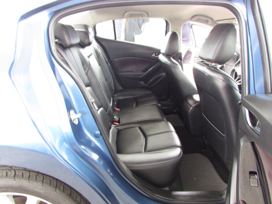 Used Mazda Mazda3 4-Door Touring Auto 2017 | VIP Auto Enterprise, Inc. Orlando, Florida Used Mazda Mazda3 4-Door Touring Auto 2017 | VIP Auto Enterprise, Inc. Orlando, Florida