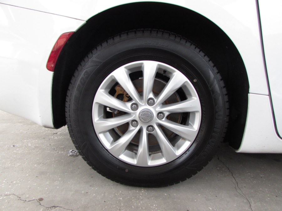 Used Chrysler Pacifica Touring-L 4dr Wgn 2017 | VIP Auto Enterprise, Inc. Orlando, Florida Used Chrysler Pacifica Touring-L 4dr Wgn 2017 | VIP Auto Enterprise, Inc. Orlando, Florida