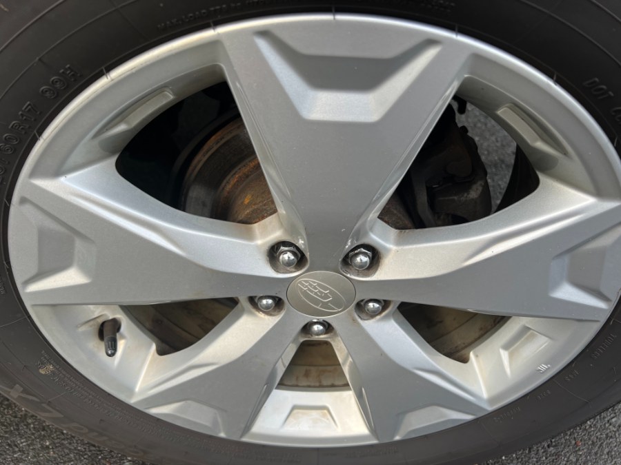 Used Subaru Forester 4dr CVT 2.5i Premium PZEV 2016 | Bristol Auto Center LLC. Bristol, Connecticut Used Subaru Forester 4dr CVT 2.5i Premium PZEV 2016 | Bristol Auto Center LLC. Bristol, Connecticut