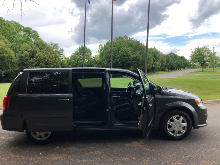 2016 Dodge Grand Caravan 4dr Wgn American Value Pkg, available for sale in Beavercreek, Ohio | Wholesale Direct Motors. Beavercreek, Ohio 2016 Dodge Grand Caravan 4dr Wgn American Value Pkg, available for sale in Beavercreek, Ohio | Wholesale Direct Motors. Beavercreek, Ohio