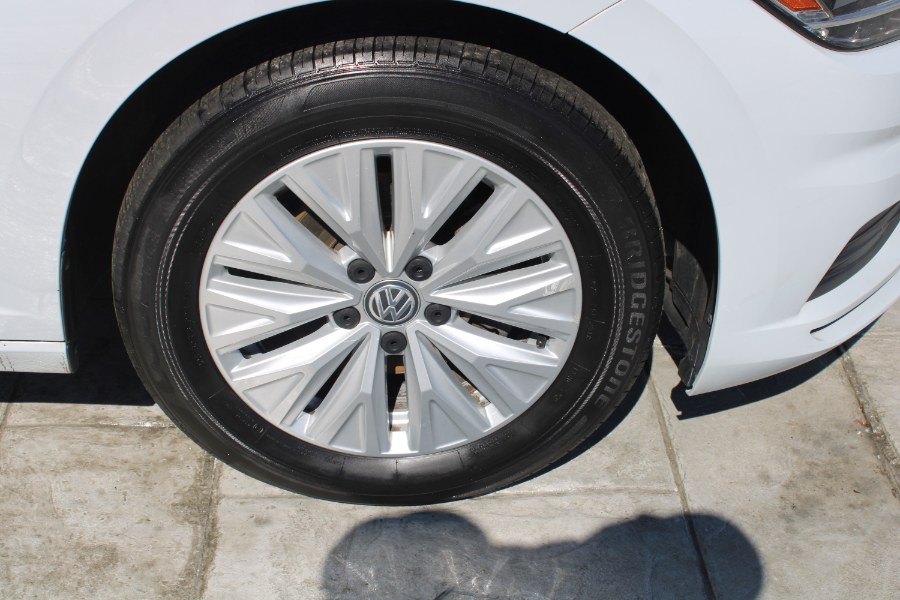2019 Volkswagen Jetta S Manual w/SULEV, available for sale in Plantsville, Connecticut | Auto House of Luxury. Plantsville, Connecticut 2019 Volkswagen Jetta S Manual w/SULEV, available for sale in Plantsville, Connecticut | Auto House of Luxury. Plantsville, Connecticut