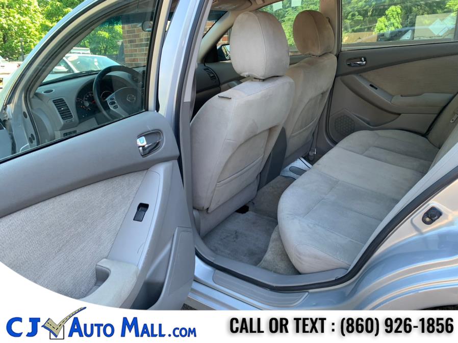 2010 Nissan Altima 4dr Sdn I4 CVT 2.5 S, available for sale in Bristol, Connecticut | CJ Auto Mall. Bristol, Connecticut 2010 Nissan Altima 4dr Sdn I4 CVT 2.5 S, available for sale in Bristol, Connecticut | CJ Auto Mall. Bristol, Connecticut