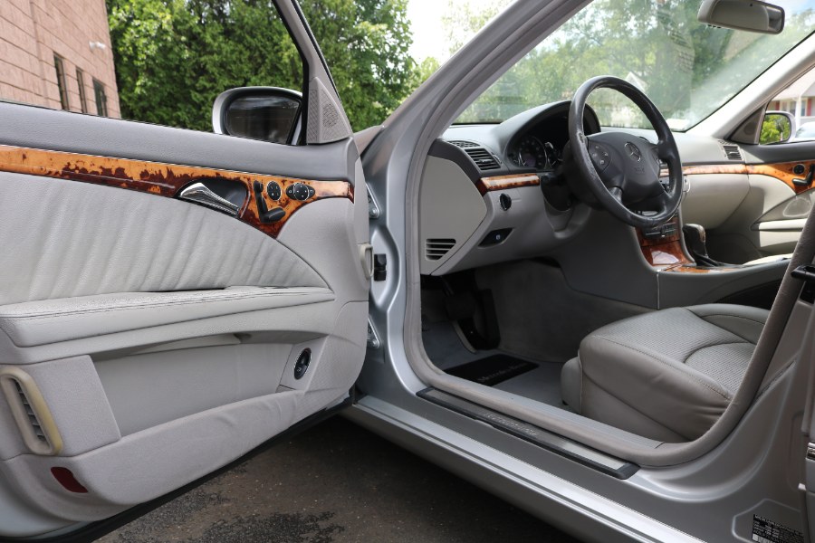 2003 Mercedes-Benz E-Class 4dr Sdn 5.0L, available for sale in Bristol, Connecticut | Dealmax Motors LLC. Bristol, Connecticut 2003 Mercedes-Benz E-Class 4dr Sdn 5.0L, available for sale in Bristol, Connecticut | Dealmax Motors LLC. Bristol, Connecticut