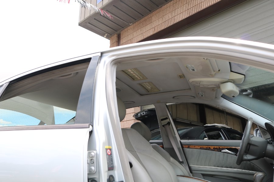 2003 Mercedes-Benz E-Class 4dr Sdn 5.0L, available for sale in Bristol, Connecticut | Dealmax Motors LLC. Bristol, Connecticut 2003 Mercedes-Benz E-Class 4dr Sdn 5.0L, available for sale in Bristol, Connecticut | Dealmax Motors LLC. Bristol, Connecticut