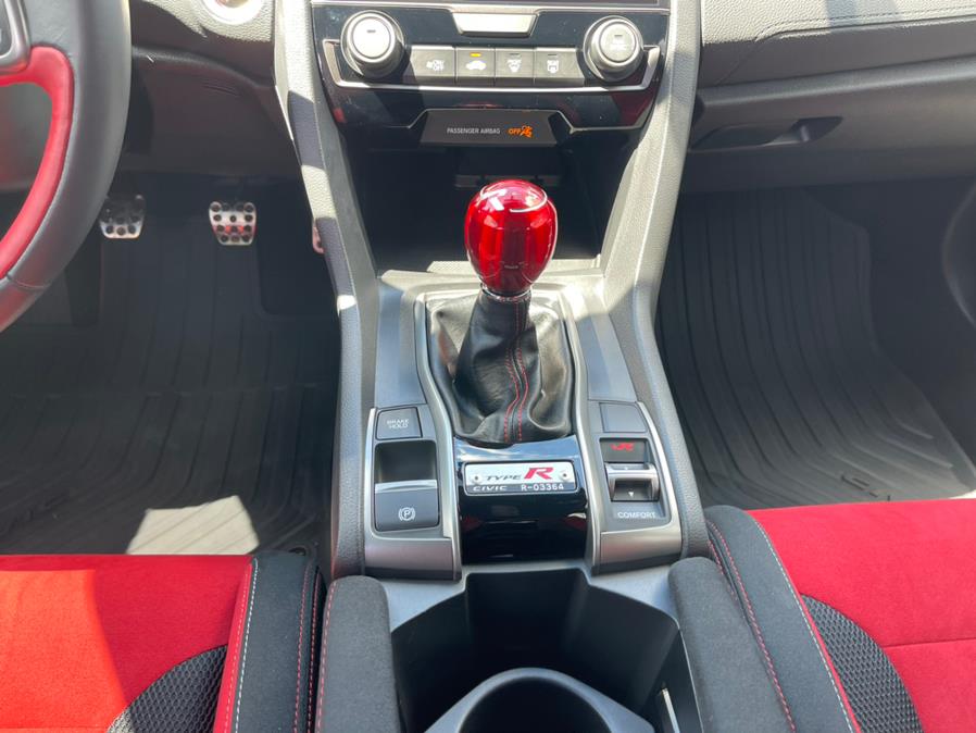 2017 Honda Civic Type R Touring Manual, available for sale in South Windsor, Connecticut | Mike And Tony Auto Sales, Inc. South Windsor, Connecticut 2017 Honda Civic Type R Touring Manual, available for sale in South Windsor, Connecticut | Mike And Tony Auto Sales, Inc. South Windsor, Connecticut
