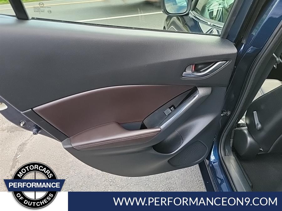 2018 Mazda Mazda3 5-Door Touring Manual, available for sale in Wappingers Falls, New York | Performance Motor Cars. Wappingers Falls, New York 2018 Mazda Mazda3 5-Door Touring Manual, available for sale in Wappingers Falls, New York | Performance Motor Cars. Wappingers Falls, New York