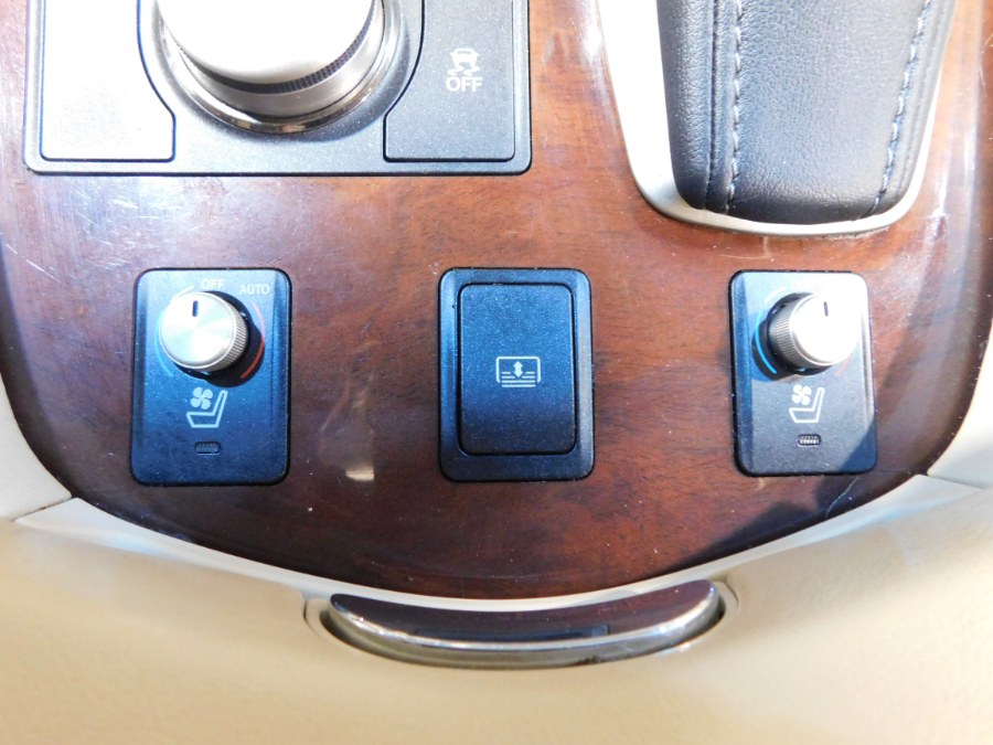 Used Lexus LS 460 4dr Sdn AWD 2013 | Auto Gallery. Lodi, New Jersey Used Lexus LS 460 4dr Sdn AWD 2013 | Auto Gallery. Lodi, New Jersey