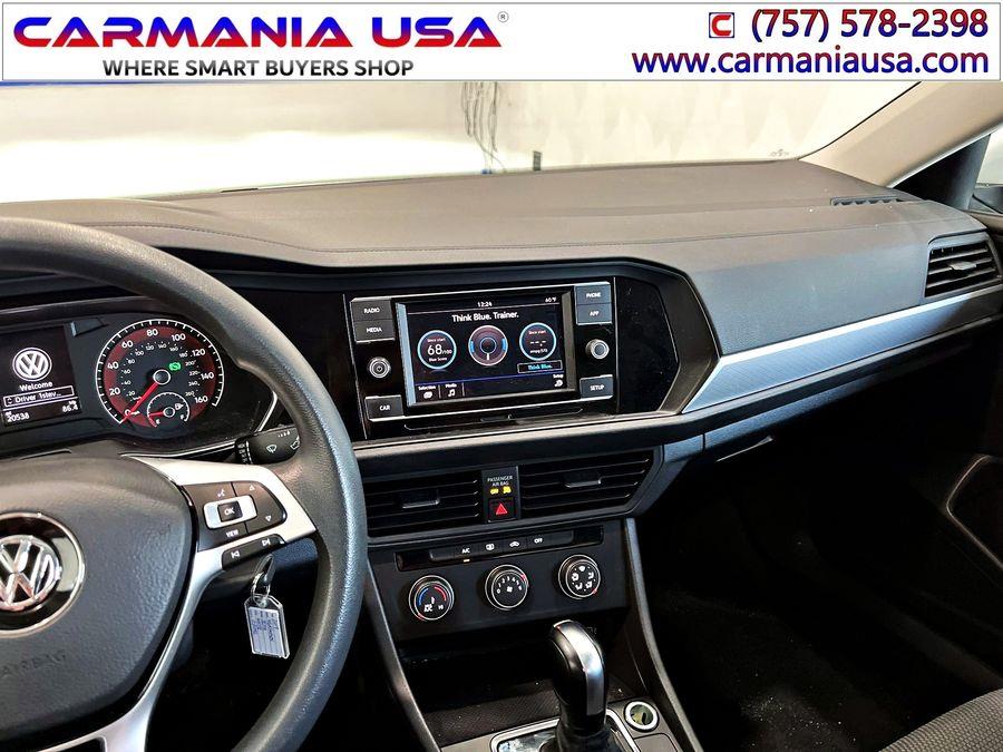 Used Volkswagen Jetta R-Line Auto w/SULEV 2019 | CARMANIA USA. Chesapeake, Virginia Used Volkswagen Jetta R-Line Auto w/SULEV 2019 | CARMANIA USA. Chesapeake, Virginia