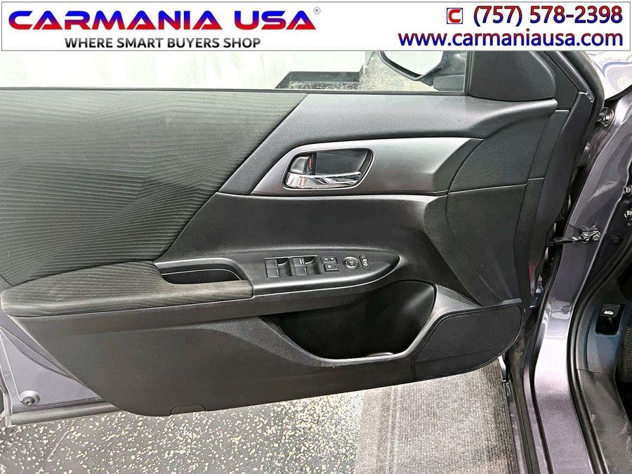 Used Honda Accord Sedan 4dr I4 Man LX 2015 | CARMANIA USA. Chesapeake, Virginia Used Honda Accord Sedan 4dr I4 Man LX 2015 | CARMANIA USA. Chesapeake, Virginia