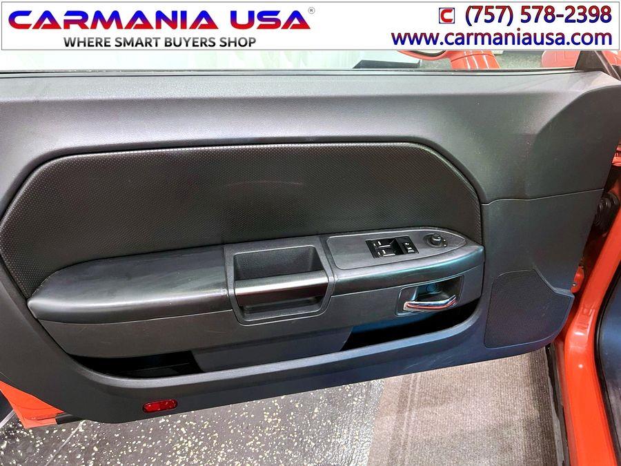 Used Dodge Challenger R/T Coupe 2D 2010 | CARMANIA USA. Chesapeake, Virginia Used Dodge Challenger R/T Coupe 2D 2010 | CARMANIA USA. Chesapeake, Virginia