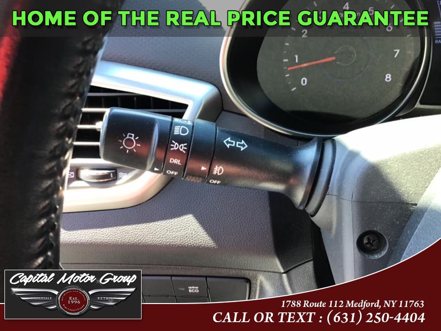 Used Hyundai Veloster 3dr Cpe Auto 2016 | Capital Motor Group Inc. Medford, New York Used Hyundai Veloster 3dr Cpe Auto 2016 | Capital Motor Group Inc. Medford, New York