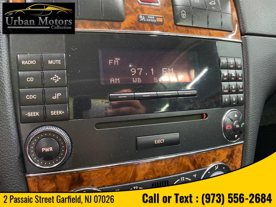 2006 Mercedes-benz Clk-class 3.5L, available for sale in Garfield, New Jersey | Urban Motors Collection. Garfield, New Jersey 2006 Mercedes-benz Clk-class 3.5L, available for sale in Garfield, New Jersey | Urban Motors Collection. Garfield, New Jersey