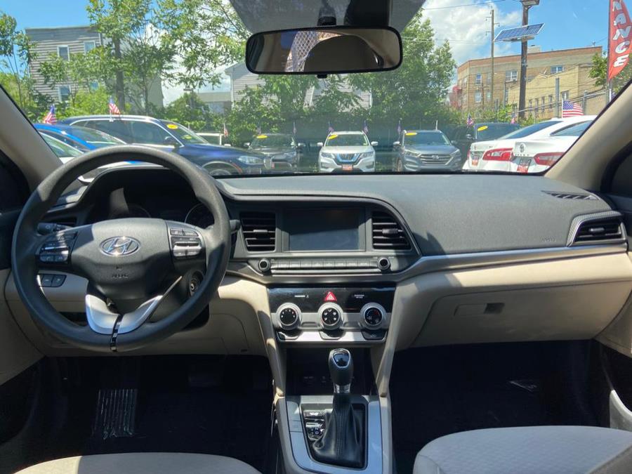 2019 Hyundai Elantra SEL 2.0L Auto, available for sale in Newark, New Jersey | Zezo Auto Sales. Newark, New Jersey