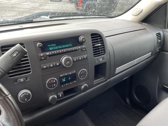 Used Chevrolet Silverado 1500 LT 2013 | Blasius Federal Road. Brookfield, Connecticut Used Chevrolet Silverado 1500 LT 2013 | Blasius Federal Road. Brookfield, Connecticut
