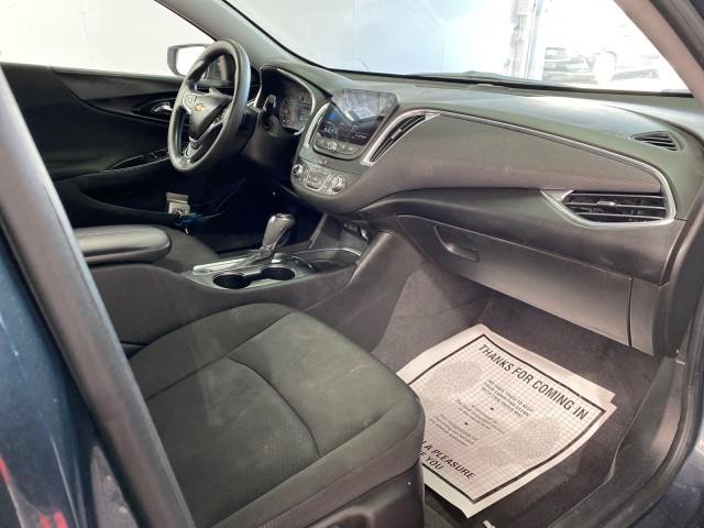 Used Chevrolet Malibu LT 2019 | Queens Auto Mall. Richmond Hill, New York Used Chevrolet Malibu LT 2019 | Queens Auto Mall. Richmond Hill, New York