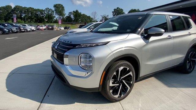 2022 Mitsubishi Outlander ES, available for sale in Great Neck, New York | Camy Cars. Great Neck, New York 2022 Mitsubishi Outlander ES, available for sale in Great Neck, New York | Camy Cars. Great Neck, New York