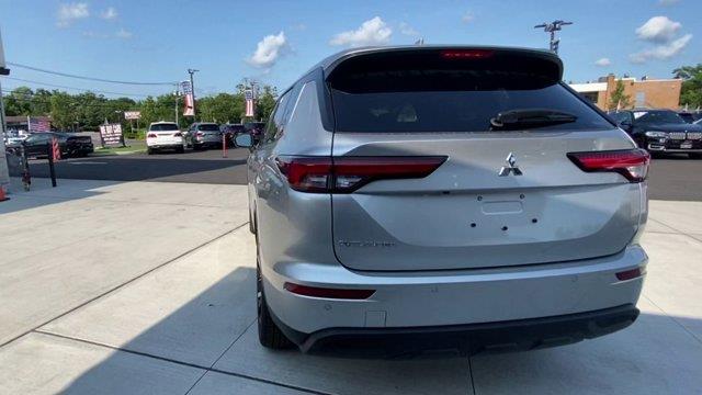 2022 Mitsubishi Outlander ES, available for sale in Great Neck, New York | Camy Cars. Great Neck, New York 2022 Mitsubishi Outlander ES, available for sale in Great Neck, New York | Camy Cars. Great Neck, New York