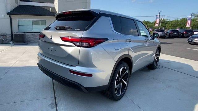 2022 Mitsubishi Outlander ES, available for sale in Great Neck, New York | Camy Cars. Great Neck, New York 2022 Mitsubishi Outlander ES, available for sale in Great Neck, New York | Camy Cars. Great Neck, New York