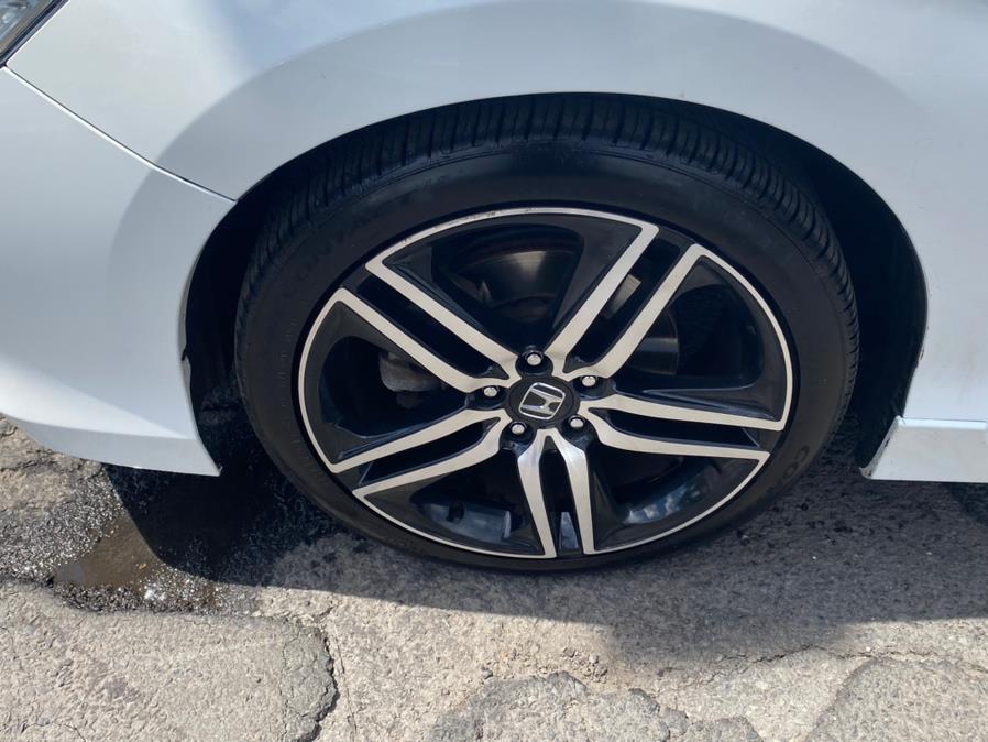 Used Honda Accord Sedan Sport CVT 2017 | VEB Auto Sales. Hartford, Connecticut Used Honda Accord Sedan Sport CVT 2017 | VEB Auto Sales. Hartford, Connecticut