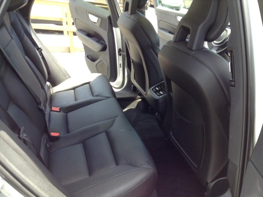 Used Volvo XC60 T6 AWD Inscription 2018 | Eurocars Plus. Groton, Connecticut Used Volvo XC60 T6 AWD Inscription 2018 | Eurocars Plus. Groton, Connecticut