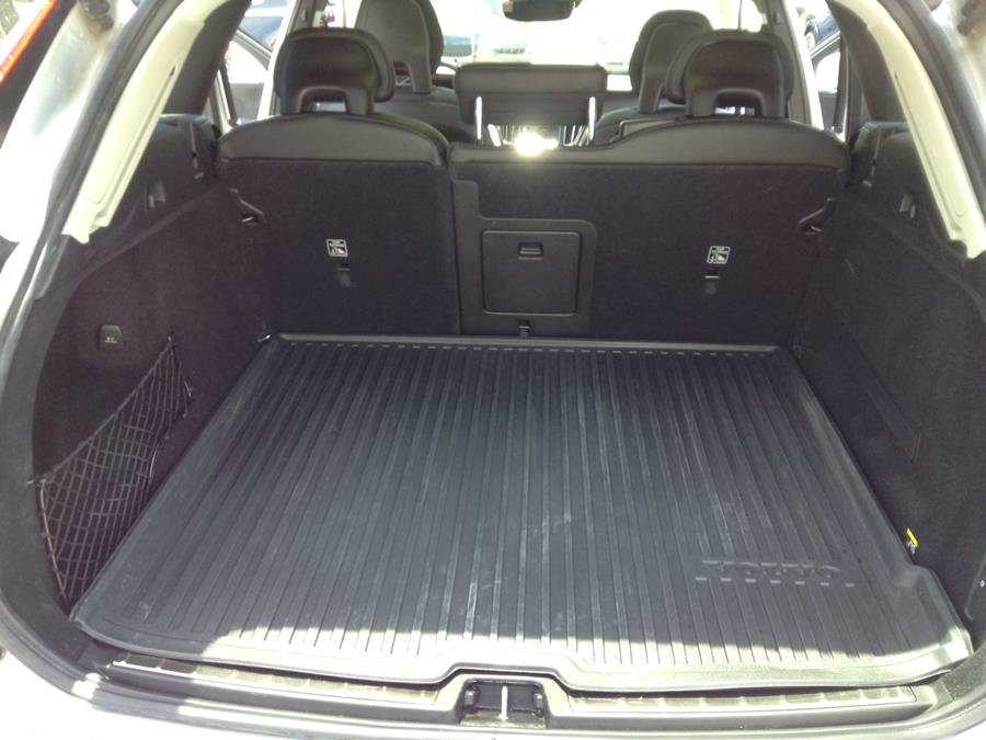 Used Volvo XC60 T6 AWD Inscription 2018 | Eurocars Plus. Groton, Connecticut Used Volvo XC60 T6 AWD Inscription 2018 | Eurocars Plus. Groton, Connecticut
