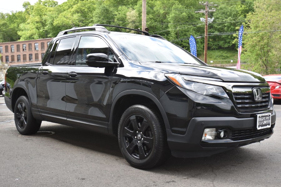Used Honda Ridgeline Black Edition 4x4 Crew Cab 5.3'' Bed 2017 | Highline Car Connection. Waterbury, Connecticut Used Honda Ridgeline Black Edition 4x4 Crew Cab 5.3'' Bed 2017 | Highline Car Connection. Waterbury, Connecticut