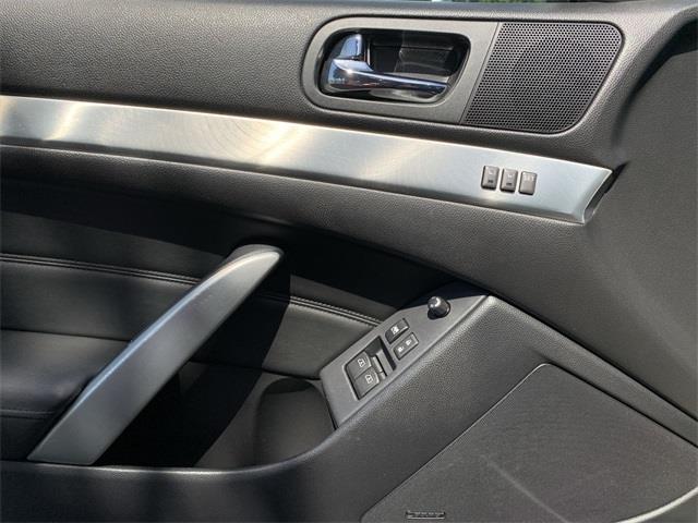 2015 Infiniti Q60 Base, available for sale in Stratford, Connecticut | Wiz Leasing Inc. Stratford, Connecticut 2015 Infiniti Q60 Base, available for sale in Stratford, Connecticut | Wiz Leasing Inc. Stratford, Connecticut