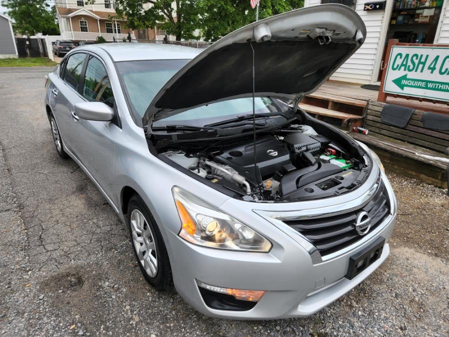 Used Nissan Altima 4dr Sdn I4 2.5 SL 2013 | SGM Auto Sales. West Babylon, New York Used Nissan Altima 4dr Sdn I4 2.5 SL 2013 | SGM Auto Sales. West Babylon, New York