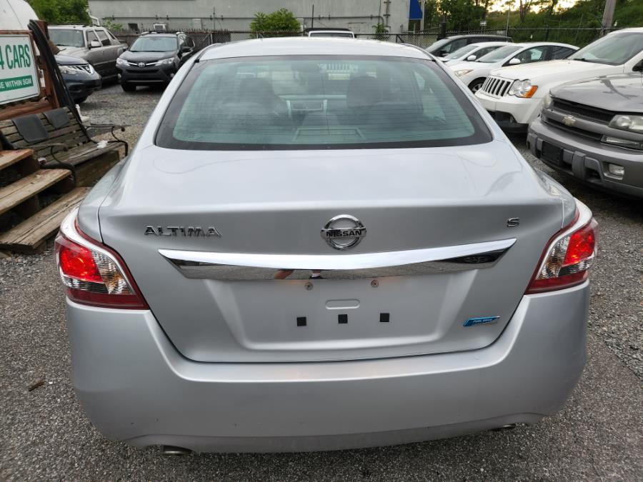 Used Nissan Altima 4dr Sdn I4 2.5 SL 2013 | SGM Auto Sales. West Babylon, New York Used Nissan Altima 4dr Sdn I4 2.5 SL 2013 | SGM Auto Sales. West Babylon, New York