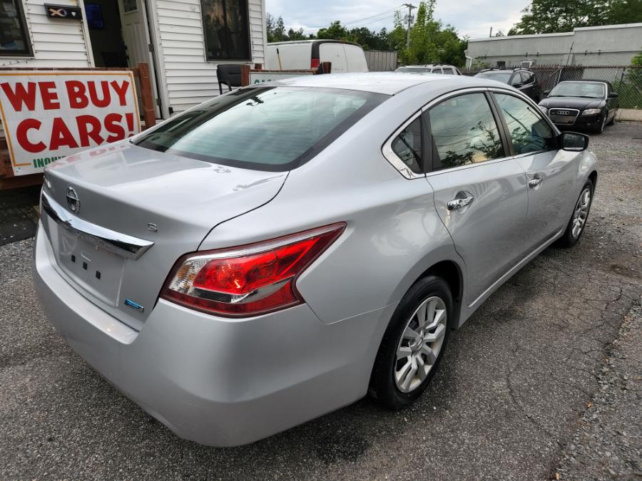 Used Nissan Altima 4dr Sdn I4 2.5 SL 2013 | SGM Auto Sales. West Babylon, New York Used Nissan Altima 4dr Sdn I4 2.5 SL 2013 | SGM Auto Sales. West Babylon, New York