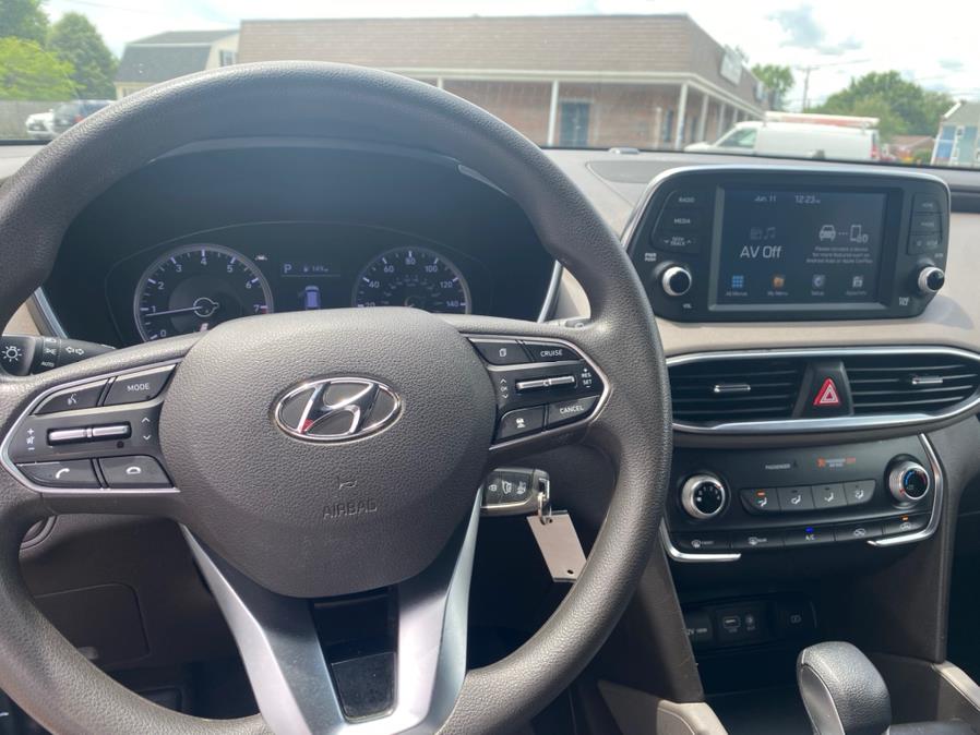 Used Hyundai Santa Fe SE 2.4L Auto FWD 2019 | Malkoon Motors. Agawam, Massachusetts Used Hyundai Santa Fe SE 2.4L Auto FWD 2019 | Malkoon Motors. Agawam, Massachusetts