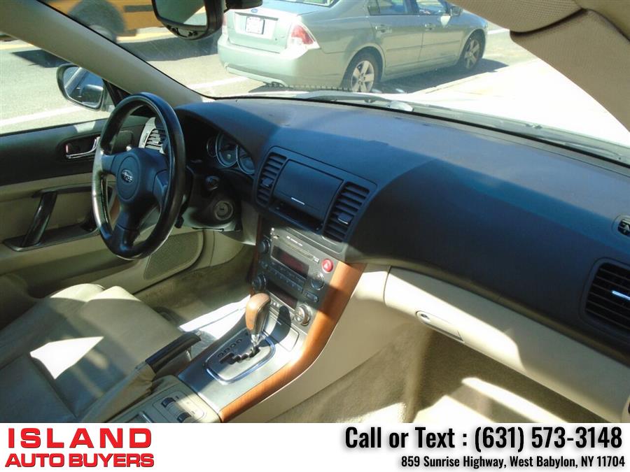 Used Subaru Outback 2.5i Limited AWD 4dr Wagon 2005 | Island Auto Buyers. West Babylon, New York Used Subaru Outback 2.5i Limited AWD 4dr Wagon 2005 | Island Auto Buyers. West Babylon, New York