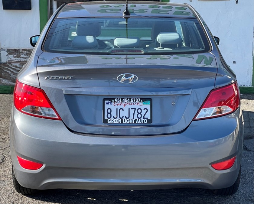 Used Hyundai Accent SE Sedan Auto 2017 | Green Light Auto. Corona, California Used Hyundai Accent SE Sedan Auto 2017 | Green Light Auto. Corona, California
