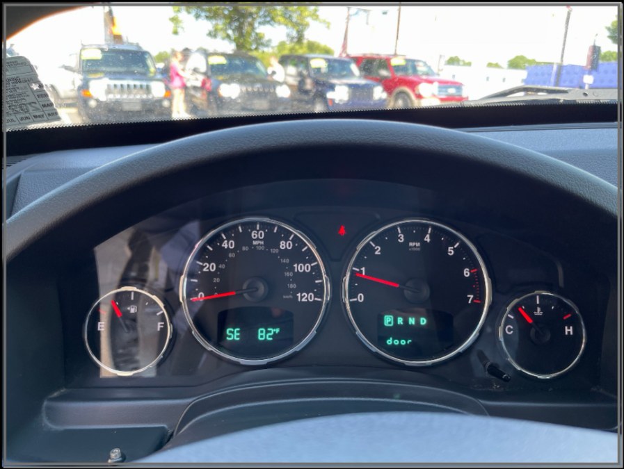 2009 Jeep Liberty 4WD 4dr Sport, available for sale in Huntington Station, New York | My Auto Inc.. Huntington Station, New York 2009 Jeep Liberty 4WD 4dr Sport, available for sale in Huntington Station, New York | My Auto Inc.. Huntington Station, New York