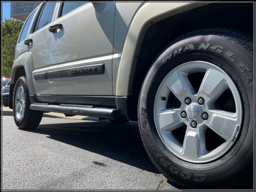 2009 Jeep Liberty 4WD 4dr Sport, available for sale in Huntington Station, New York | My Auto Inc.. Huntington Station, New York 2009 Jeep Liberty 4WD 4dr Sport, available for sale in Huntington Station, New York | My Auto Inc.. Huntington Station, New York