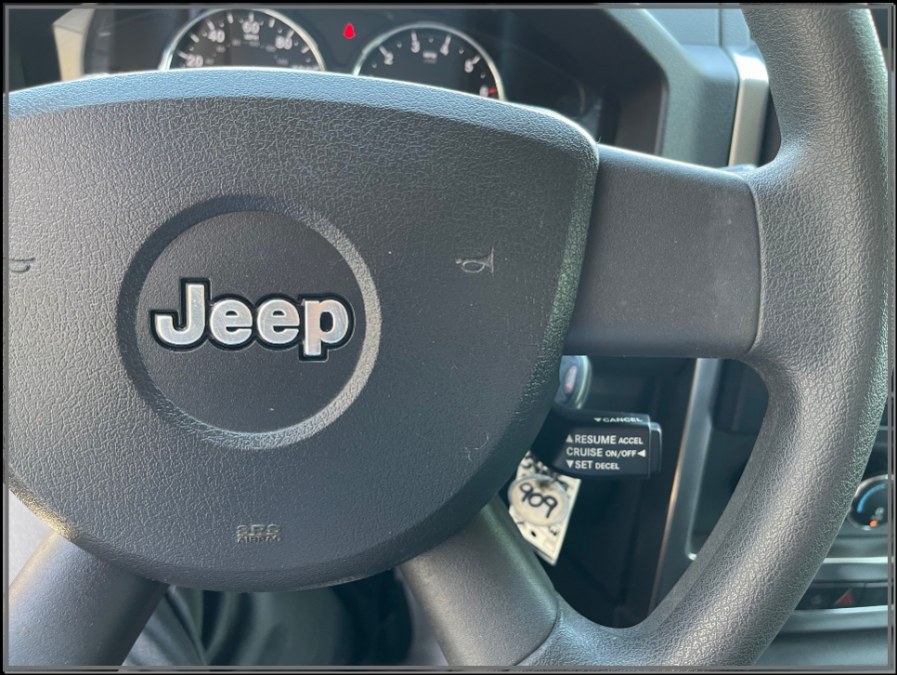 2009 Jeep Liberty 4WD 4dr Sport, available for sale in Huntington Station, New York | My Auto Inc.. Huntington Station, New York 2009 Jeep Liberty 4WD 4dr Sport, available for sale in Huntington Station, New York | My Auto Inc.. Huntington Station, New York