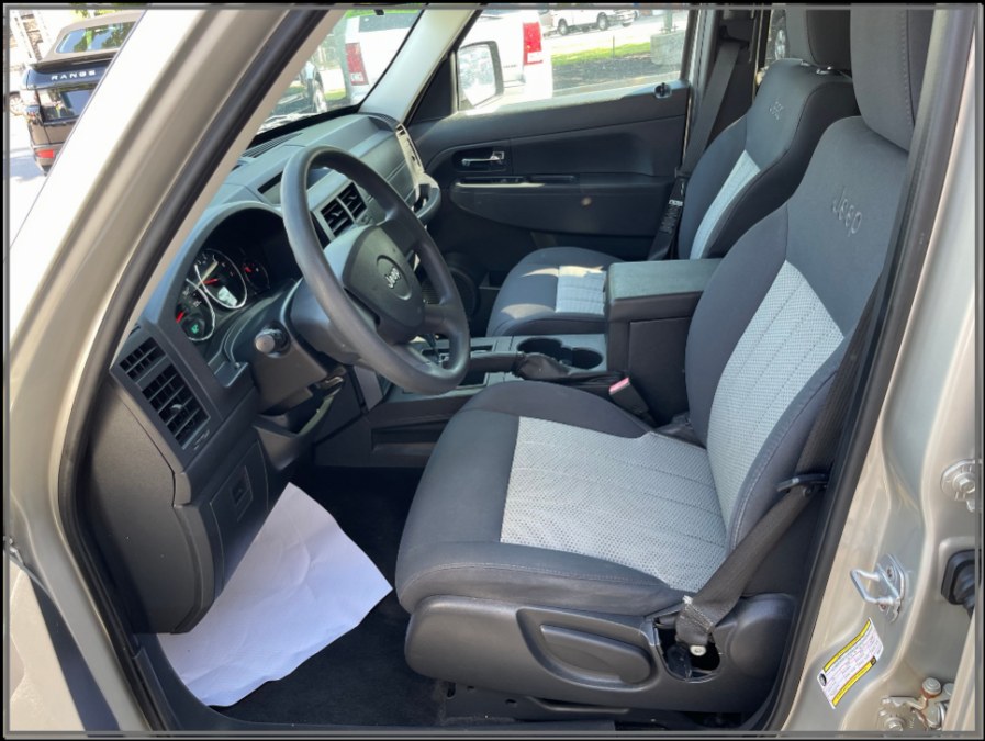 2009 Jeep Liberty 4WD 4dr Sport, available for sale in Huntington Station, New York | My Auto Inc.. Huntington Station, New York 2009 Jeep Liberty 4WD 4dr Sport, available for sale in Huntington Station, New York | My Auto Inc.. Huntington Station, New York