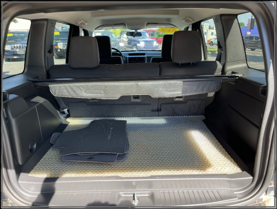 2009 Jeep Liberty 4WD 4dr Sport, available for sale in Huntington Station, New York | My Auto Inc.. Huntington Station, New York 2009 Jeep Liberty 4WD 4dr Sport, available for sale in Huntington Station, New York | My Auto Inc.. Huntington Station, New York